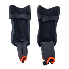 >> COSCO Predator II Shin Guards - Adult